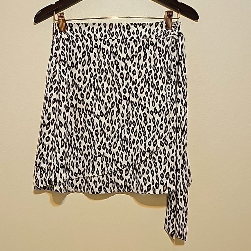 Veronica M Animal Print Skirt‎ size m